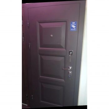 Металлическая дверь МЕГА 880 левое открывание (уценка Симферополь)